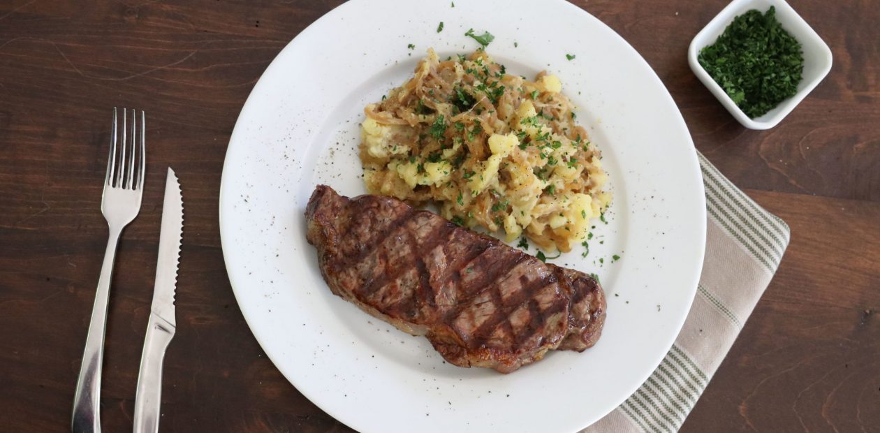 Caramelized Onion Mashed Potatoes and steak